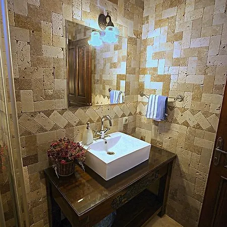 La Viva Alacati بيت ضيافة